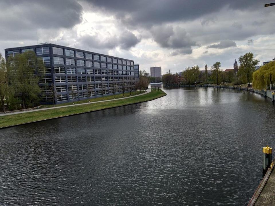 Apartamento 200Qm Loft For Friends And Family - On The Spree! Berlín Exterior foto